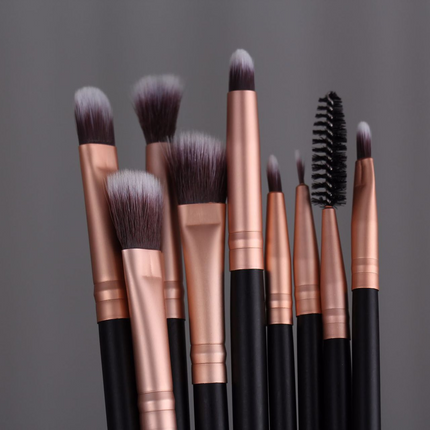 14PCS Wooden Handle Makeup Brush Set – Soft Cosmetic Brushes for Face & Eye Makeup